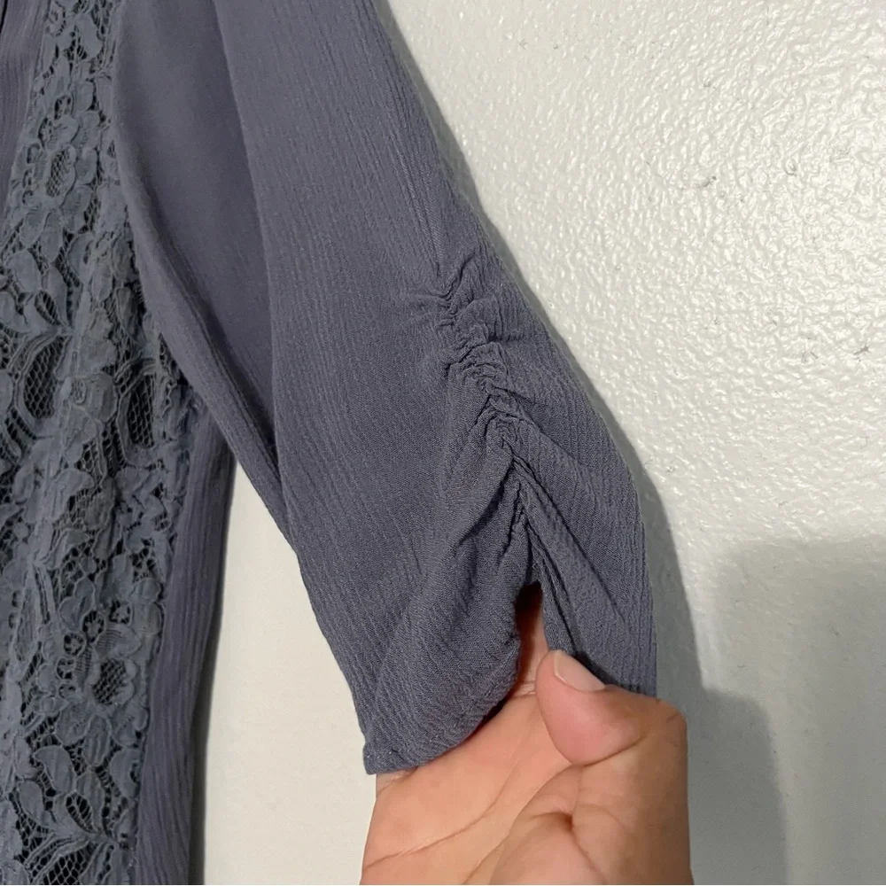 Torrid Grey Gauze Lace Inset Tie Front‎ Blouse